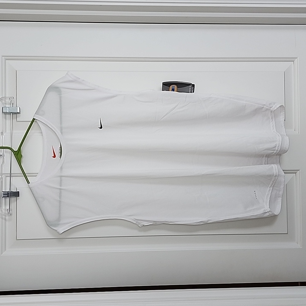 Nike Mens dri-fit shirt